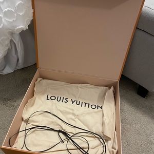 Original Louis Vuitton large box, bag, duster bag and leather ribbon!